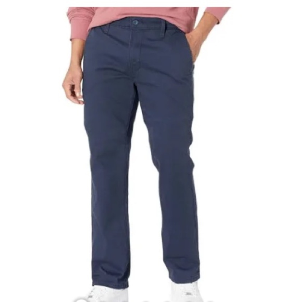 Levi Strauss & Co men’s blue chino pants two side pockets two back wh buttons